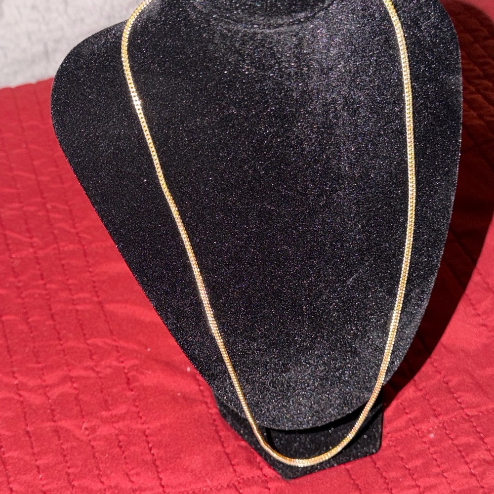 10k Solid Yellow Gold 22in Franco 2.6mm Chain